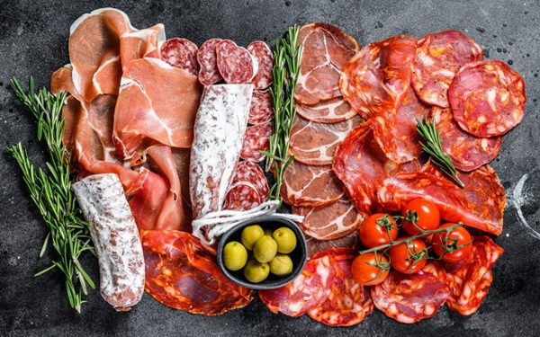tabla de jamón y embutidos